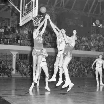 Basketball game