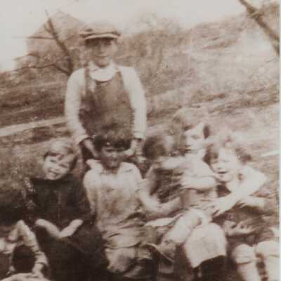 Carver, Hardy kids