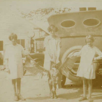 Hall sisters
