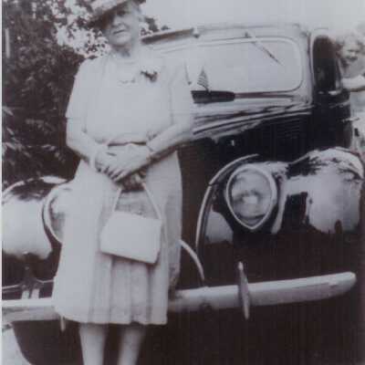 Minnie Parker