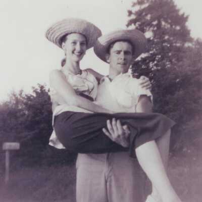 V. Pendleton, Gene Dyer