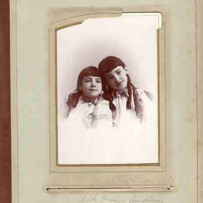 Cris & Ella Moody