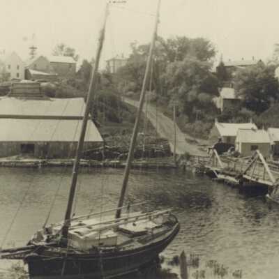 Lime Kiln on left