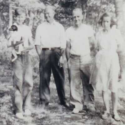Alton, Everett, Clayton, Carrie Parker