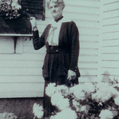 Edna Pitcher