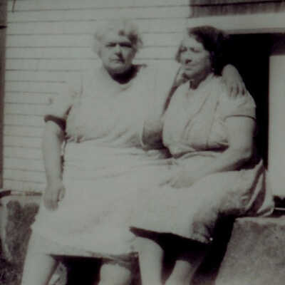 Maude Ames, Vesta Young