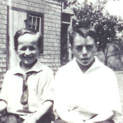 Newman Hardy, Ivan Young