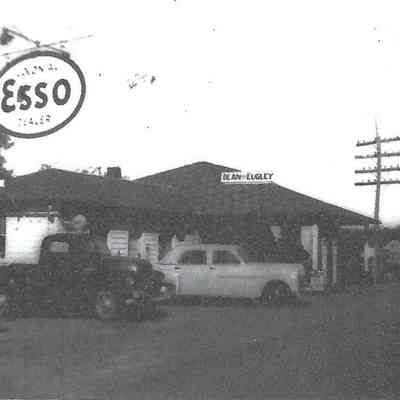Dean and Eugley's Garage