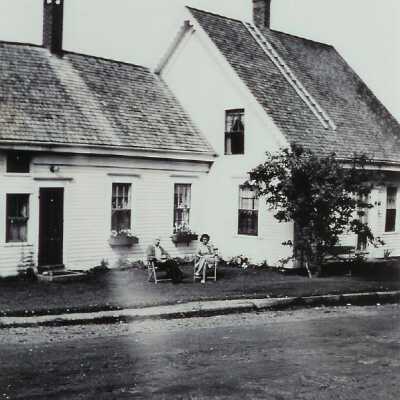 11 Beach Rd.