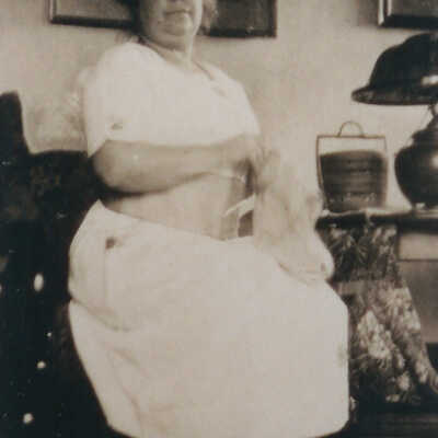 Helen Porter