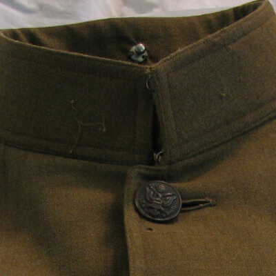 Detail of collar