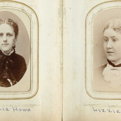 Lizzie Howe & Lizzie Davis