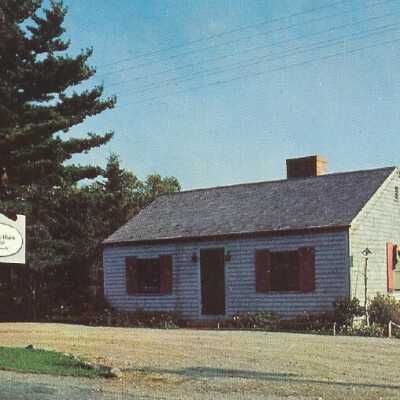 Mass. House Gift Shop