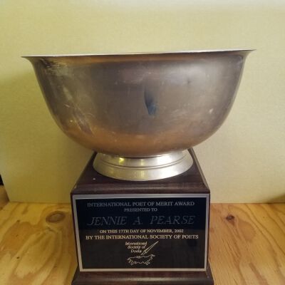 Poetry Trophy for Jennie Pearse