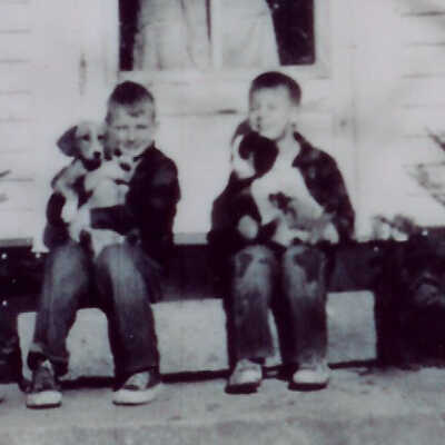 Tom, Ron Buzzell