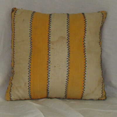 Back of pincushion