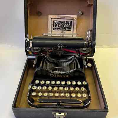 Portable Typewriter