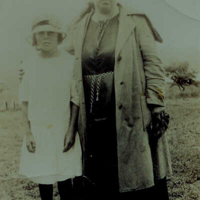 Phebe Gould, Lizzie Gould