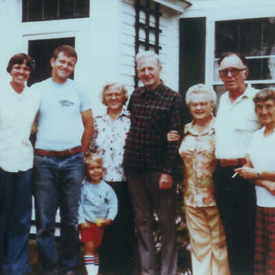 Lesser, Moore family