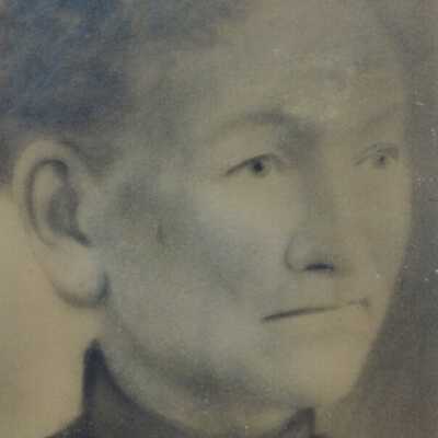 Esther Vinal Packard