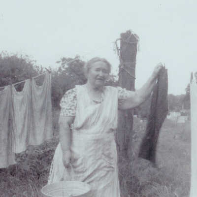 Gladys Hardy