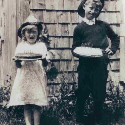 Irene, Everett Basford