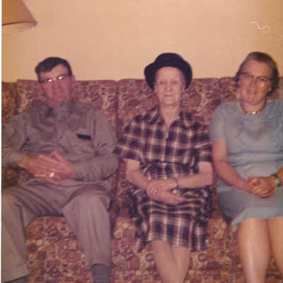Clarence, Flora and Ruth Thurlow