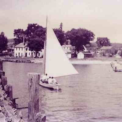 Sailing into Frohock wharves, 1930