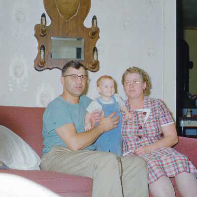 1952 - Uncle Robert Hemeon, his wife Myrtle and Baby