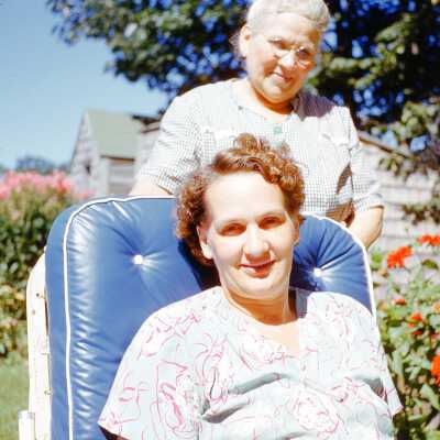 1950's - Helen Dodd & Bertha Wade Hemeon