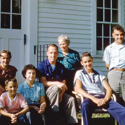 1954 - Helen Dodd (Left), David Dodd (front), Bertha Wade (back), Ron Dodd (in chair)