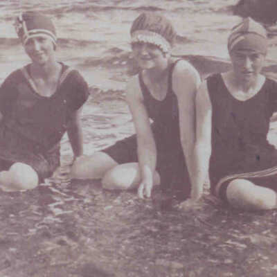 Louise,Anne, Isabel Ames