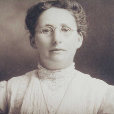 Emma Kemp Elms