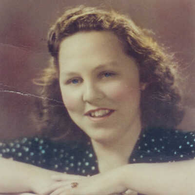 Betty Heald 1942