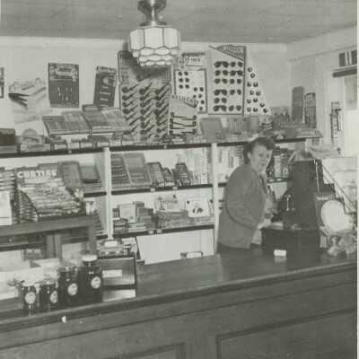 Beach Store, Pansy Nichols