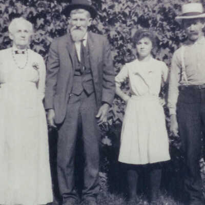 Minnie, Albion, Laura, Allie A
