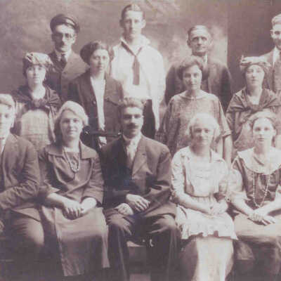 Isabel Ames on left