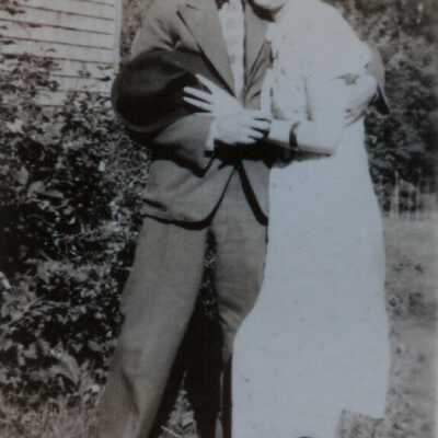 Ed Stephens, Lavaughn Frohock