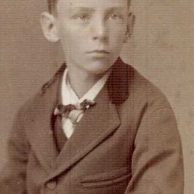 Dunton, Walter