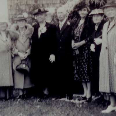 Munroe family and friends
