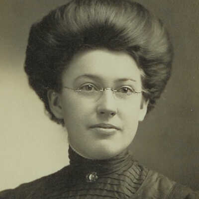 Jessie (niece of Flora Mae Oxton)