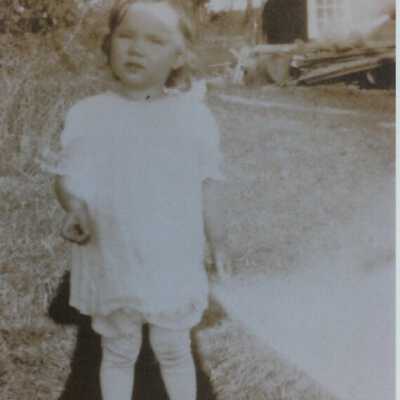 Gloria Frohock 1930