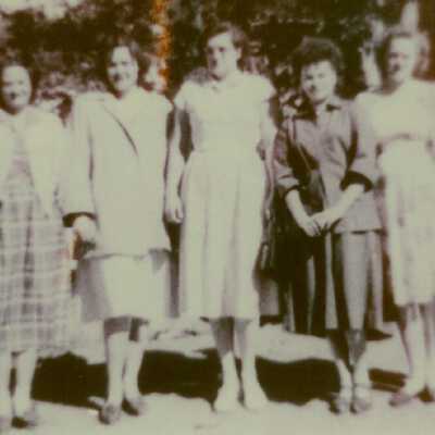 Collier Hills daughters