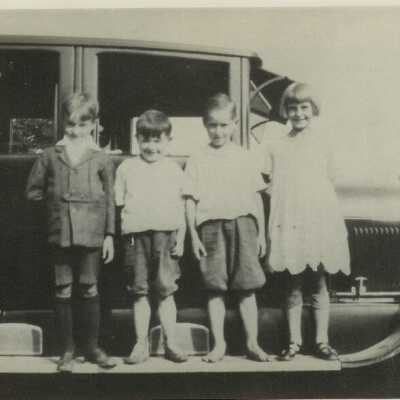 Em.Frye & Knight children