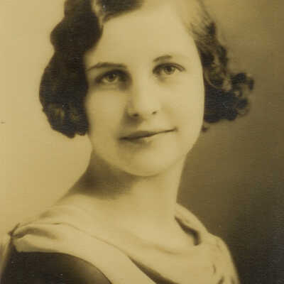 Elizabeth E. Knight