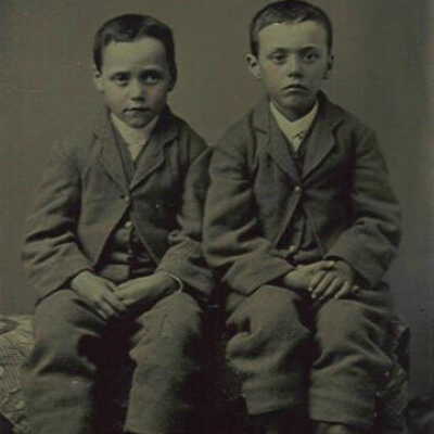 Hollis and Leslie C. Dean