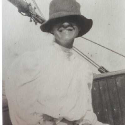 Elvira Rhodes