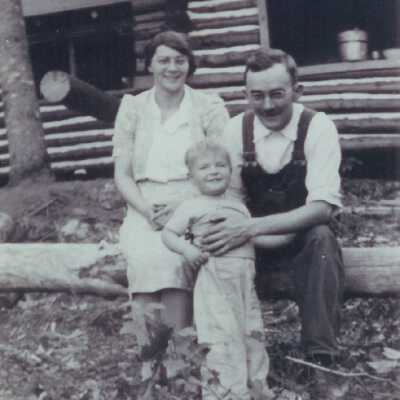 Ellamae, Dougie and Edward Stephens