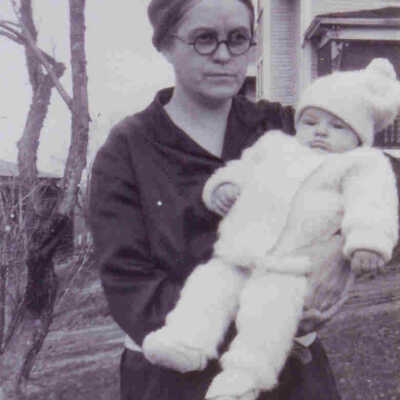 Pearl Andrews and Alton 1928