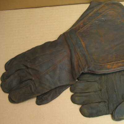 Glove